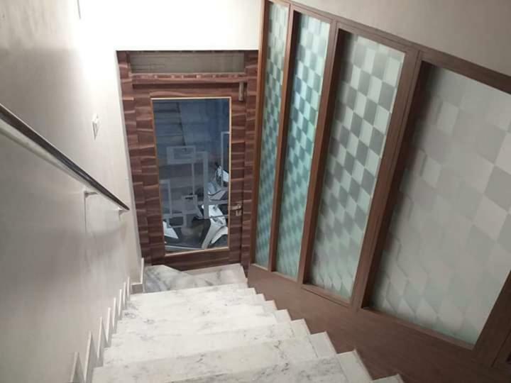 Hotel Diamond Castle Pali  Екстер'єр фото